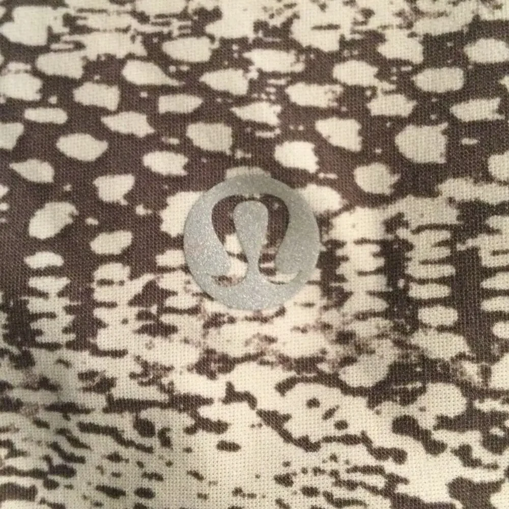 Lululemon For The Run Short Sleeves Womens Size 4 Swerve Vapor Metal Grey